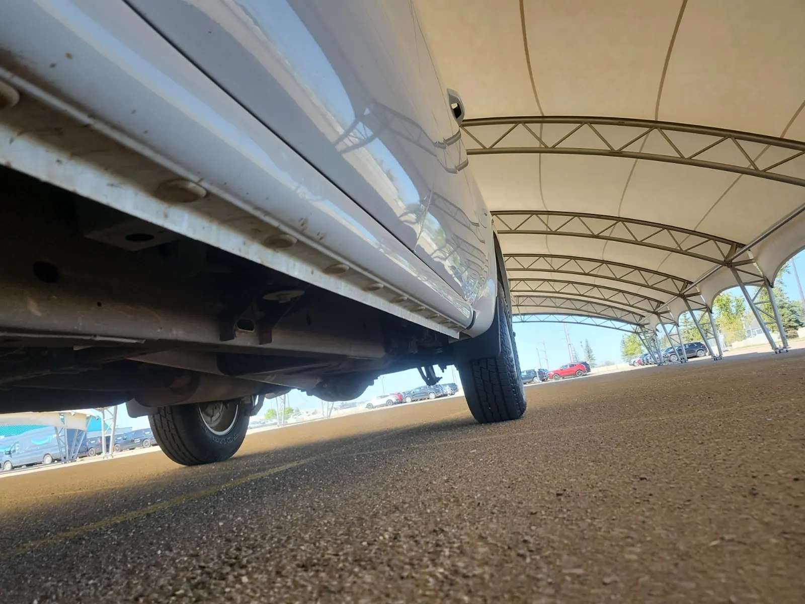 Undercarriage - Driver Photo