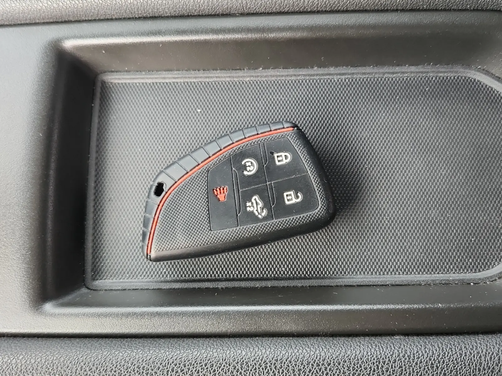 Keys/Fobs/Manual Photo