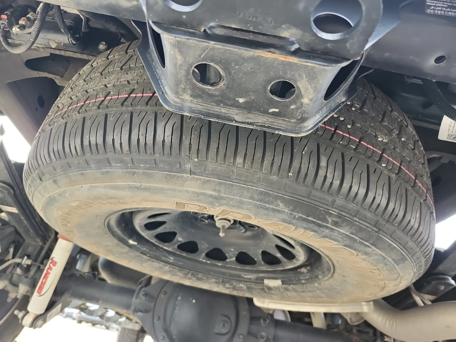 Spare Tire & Wheel Photo