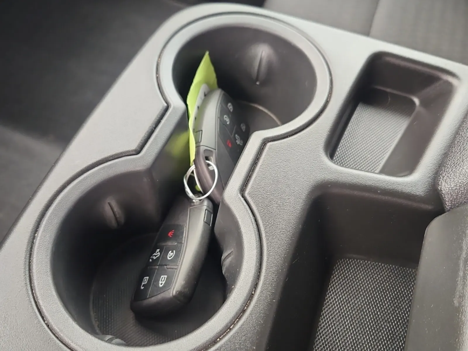 Keys/Fobs/Manual Photo