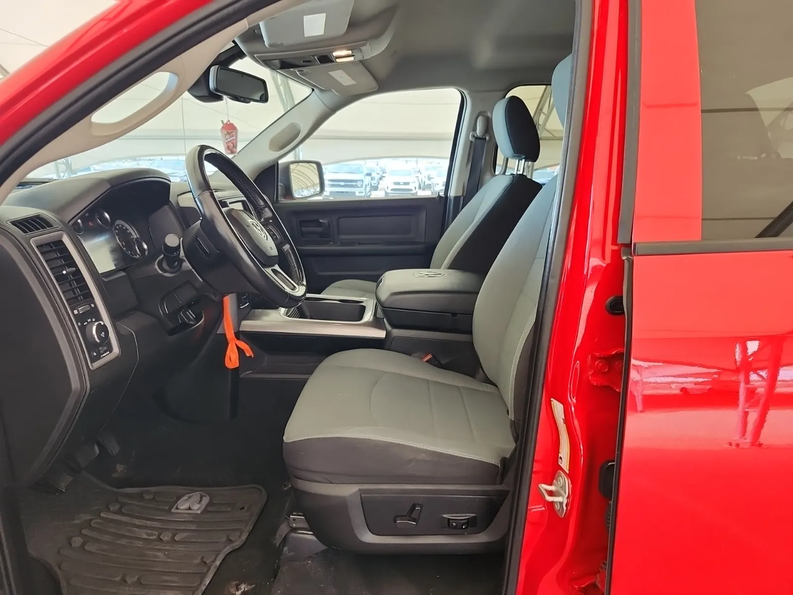 Front Interior Photo