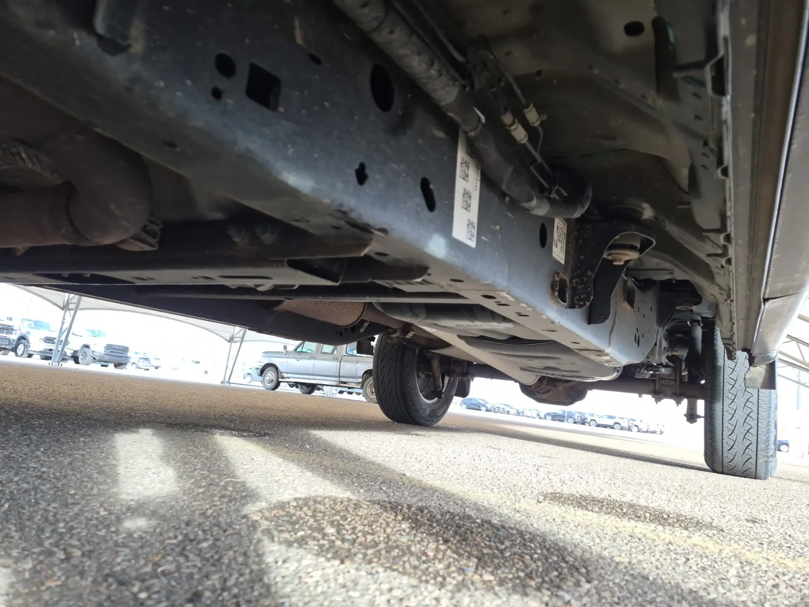 Undercarriage - Driver Photo