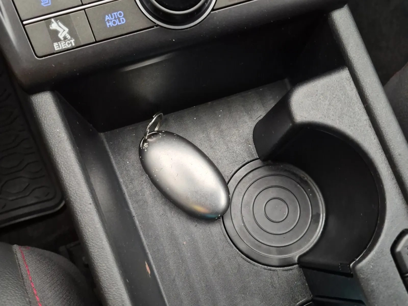 Keys/Fobs/Manual Photo