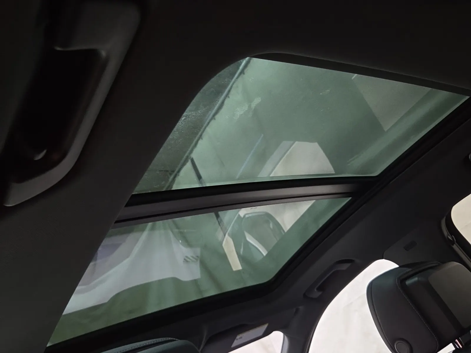 Interior Roof Photo