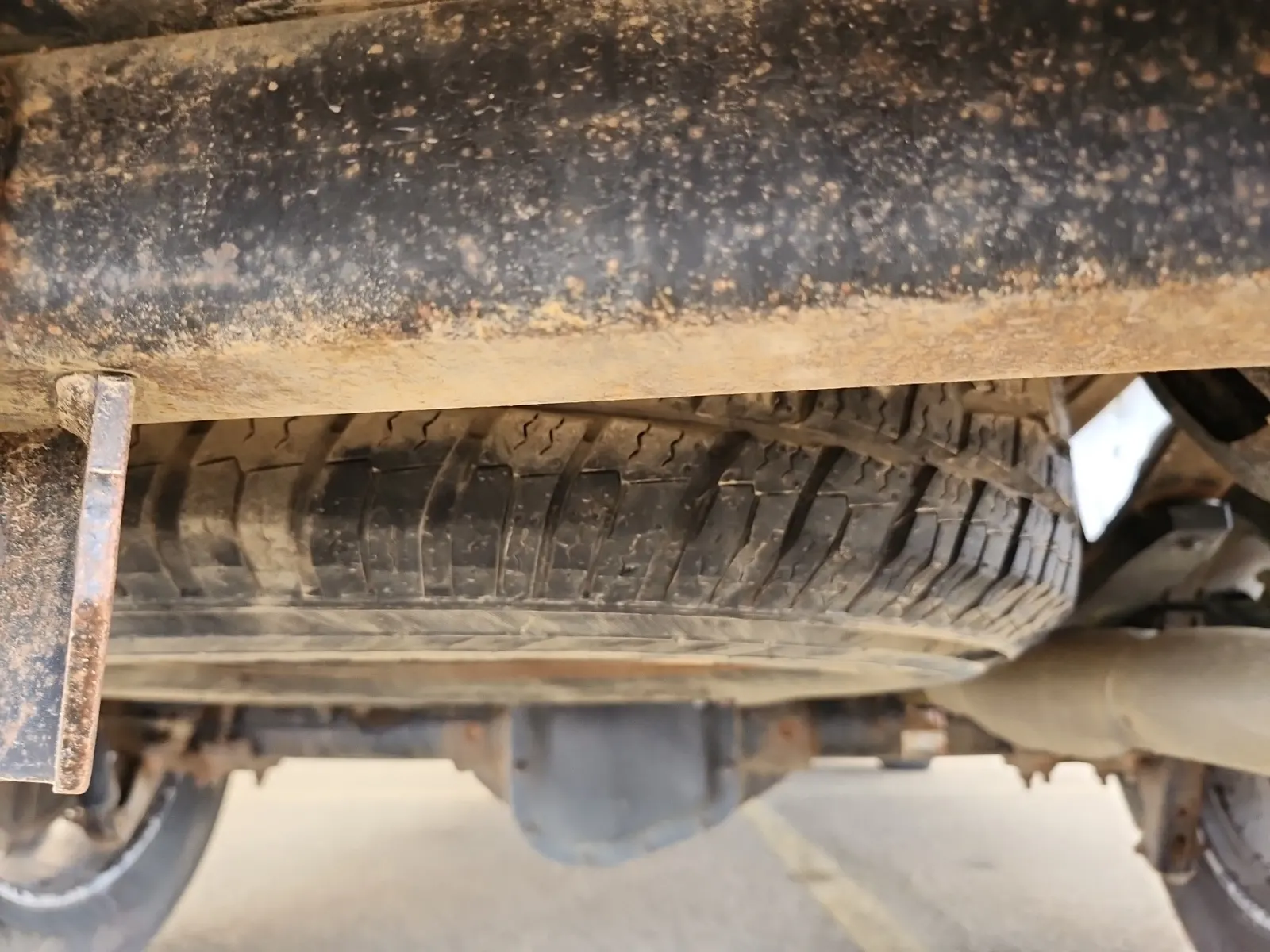 Spare Tire & Wheel Photo