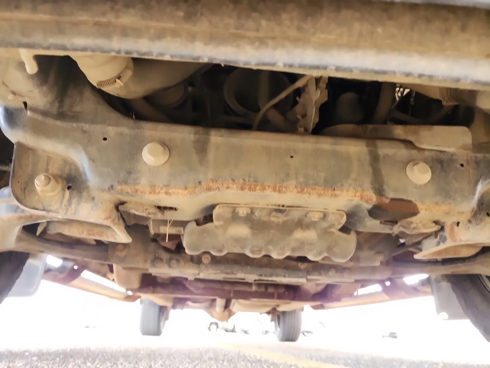 Undercarriage - Front Photo
