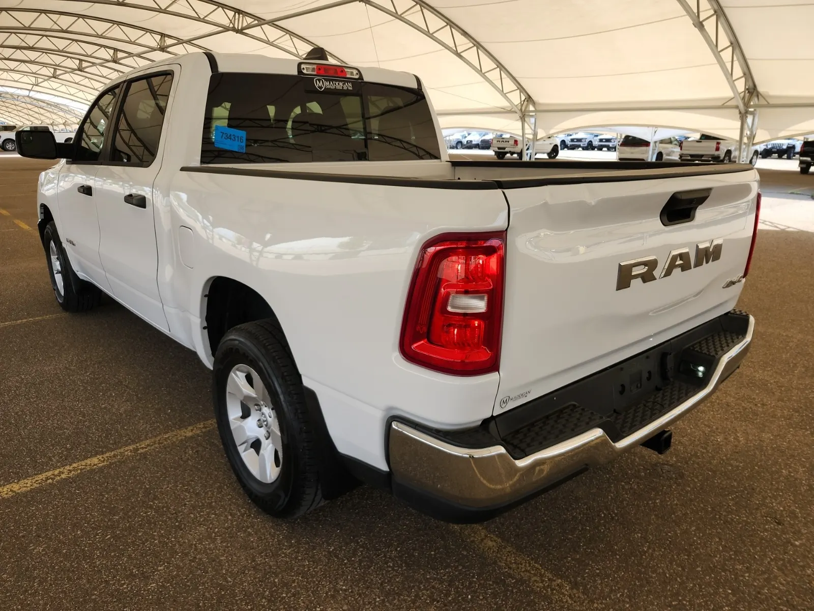 Driver Rear 3/4 Photo