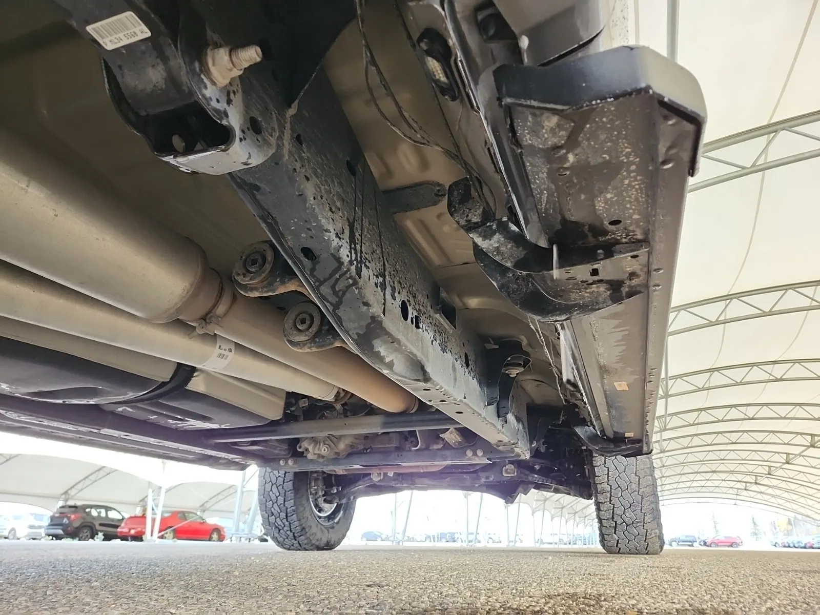 Undercarriage - Passenger Photo