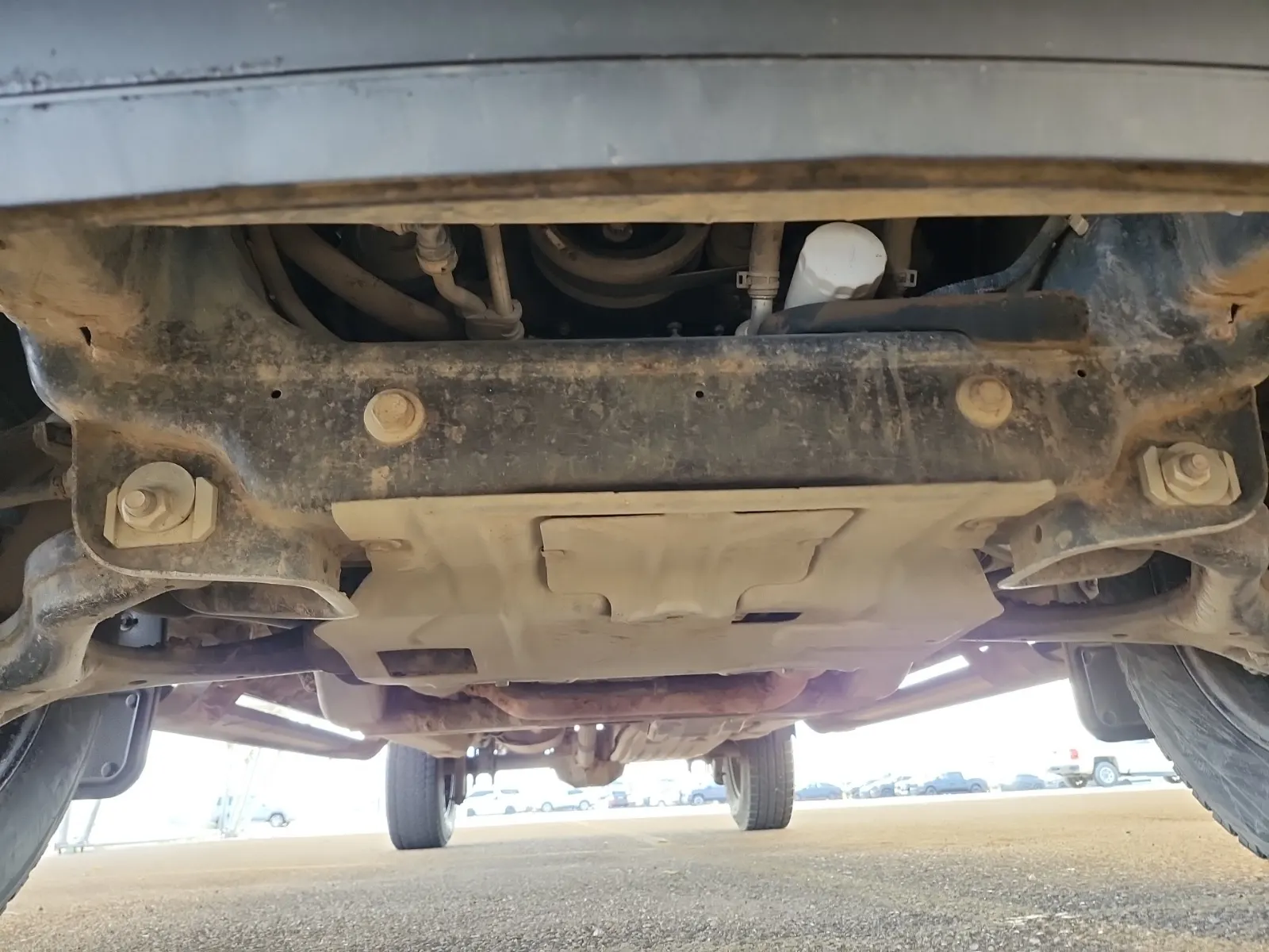 Undercarriage - Front Photo