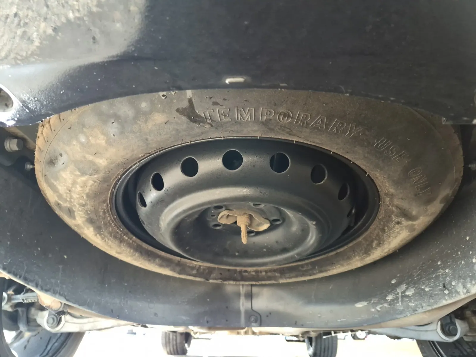 Spare Tire & Wheel Photo