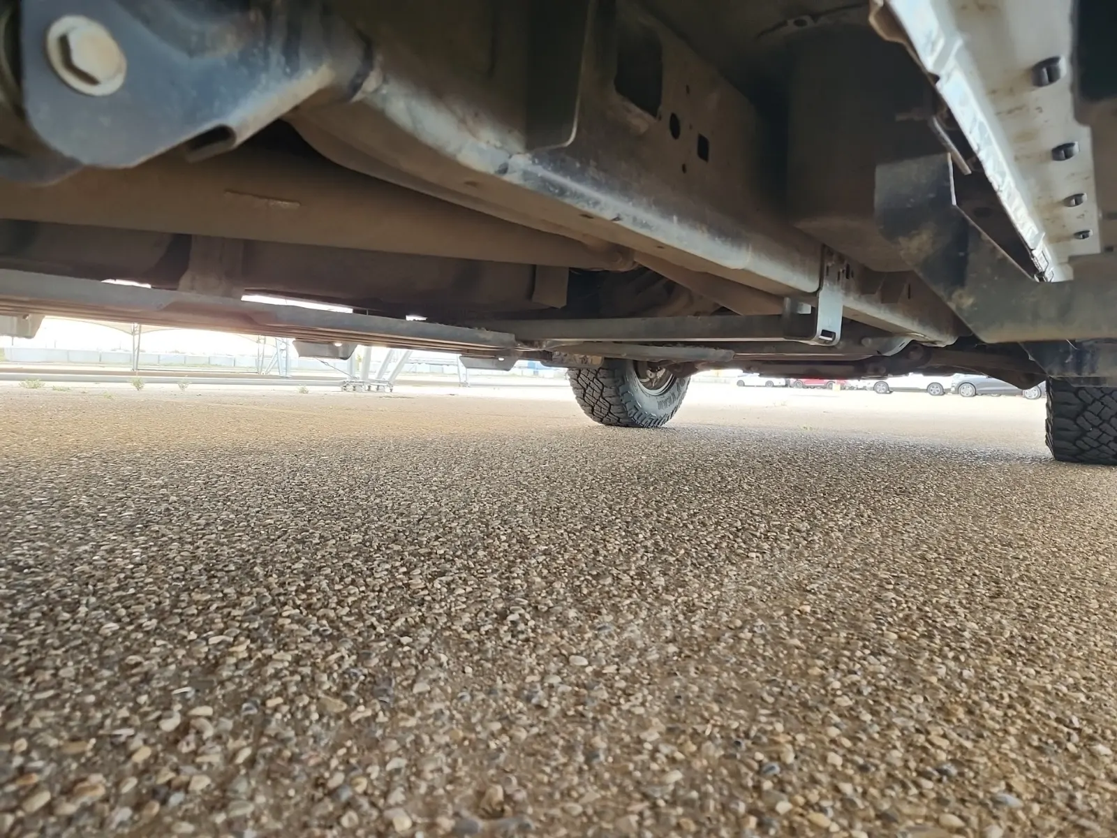 Undercarriage - Passenger Photo