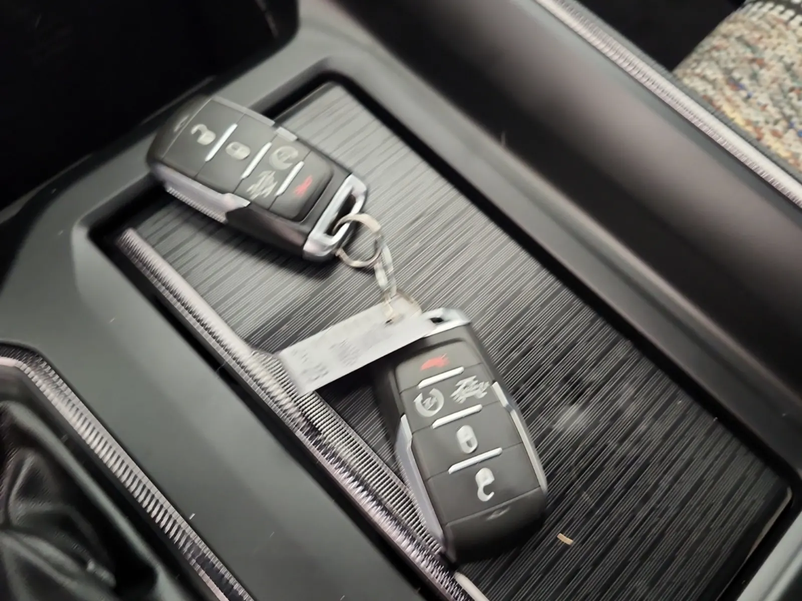 Keys/Fobs/Manual Photo