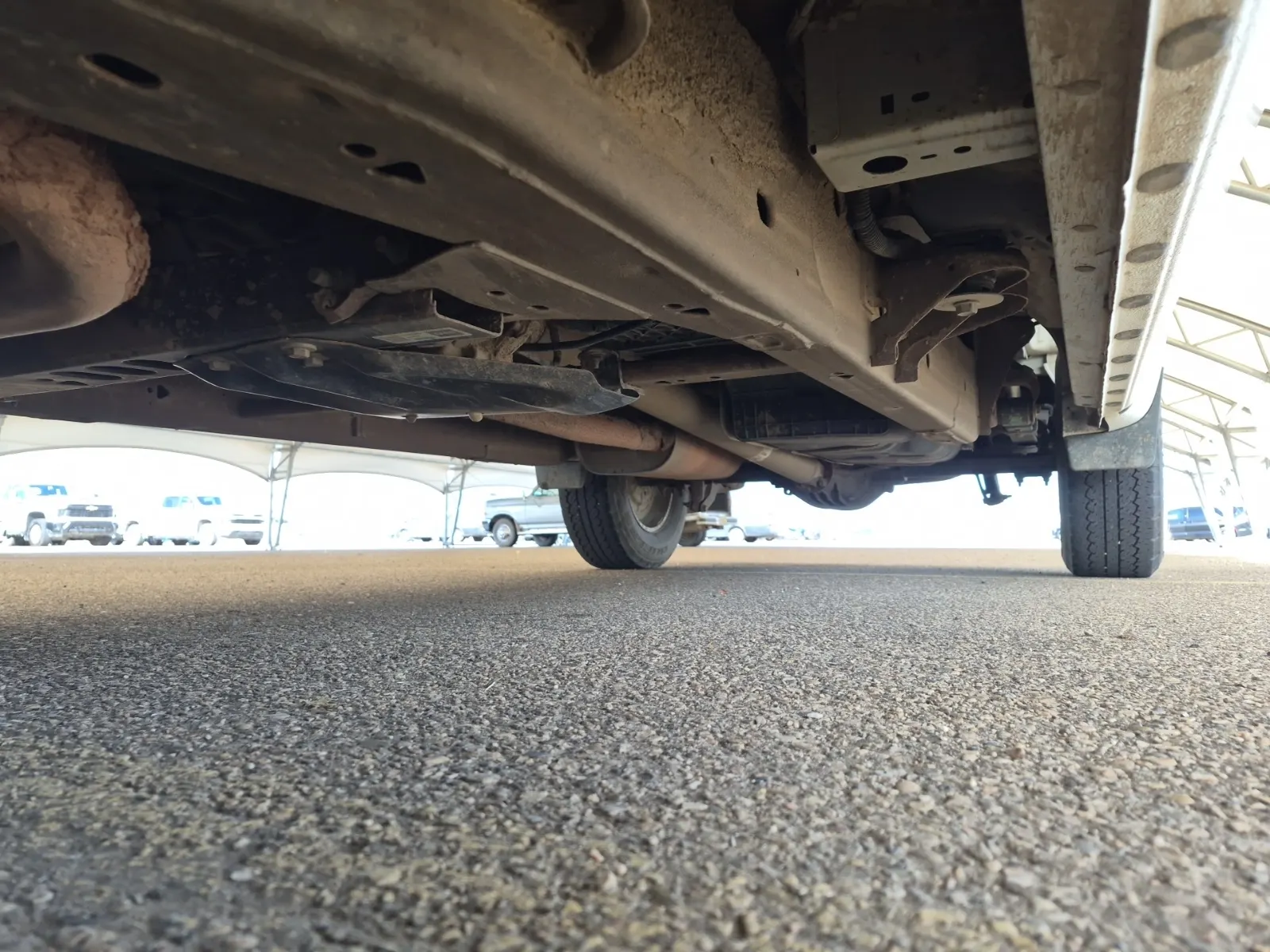 Undercarriage - Driver Photo