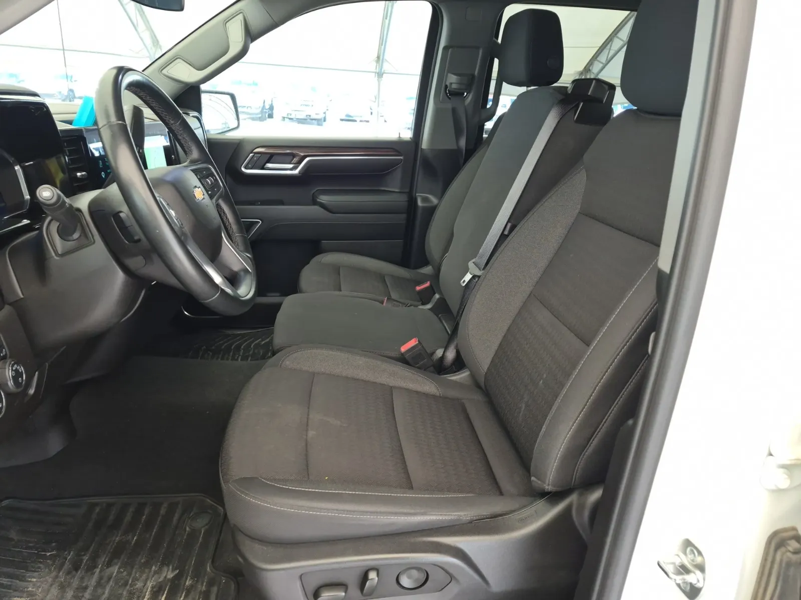 Front Interior Photo