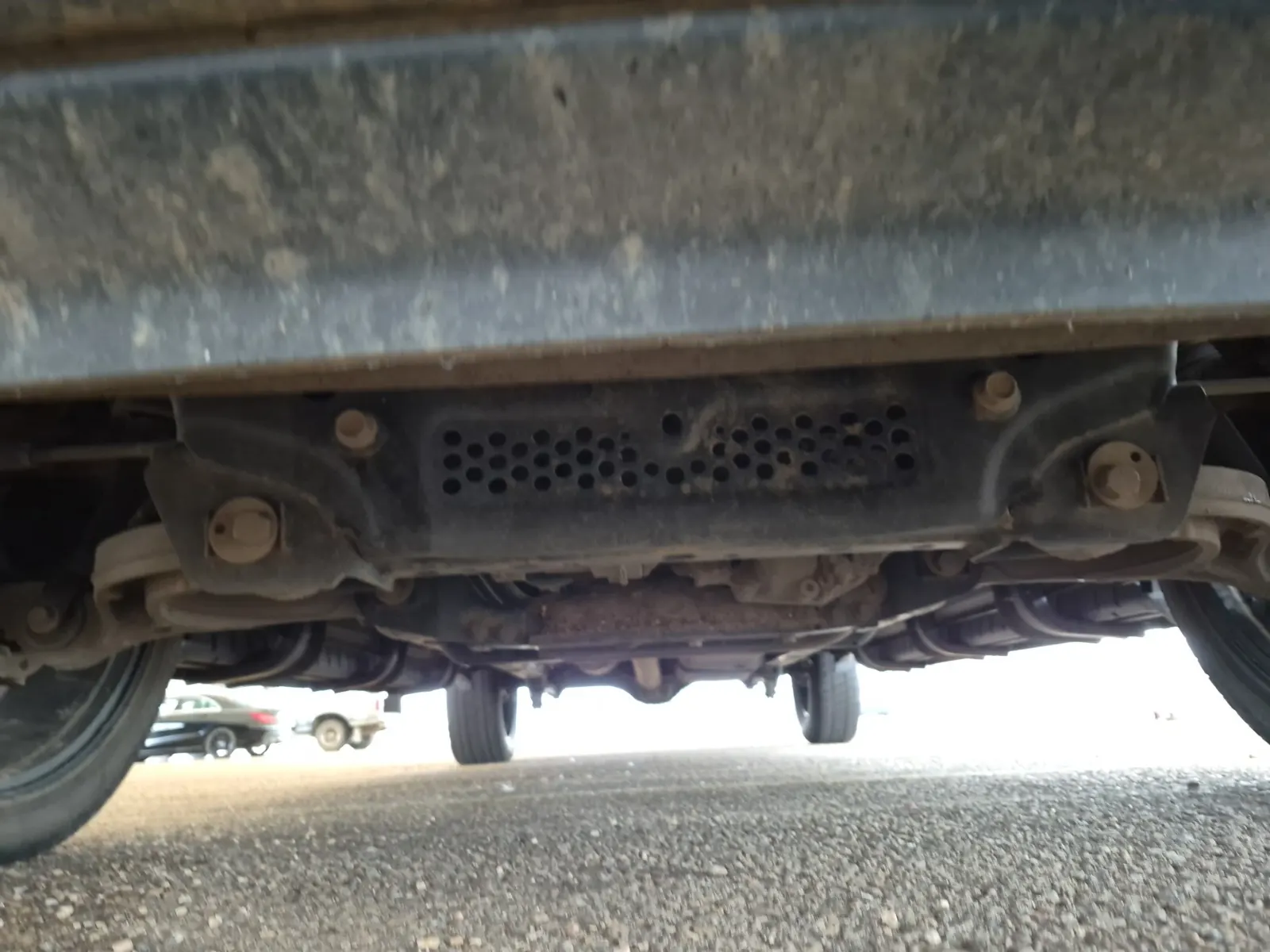 Undercarriage - Front Photo