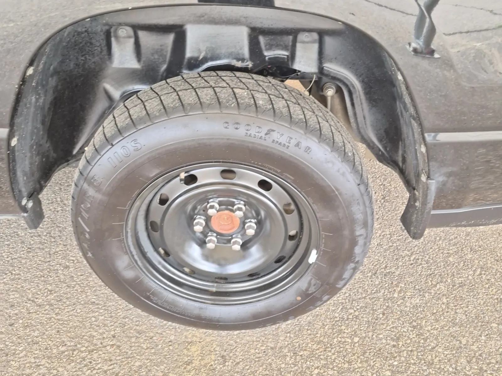 Spare Tire & Wheel Photo