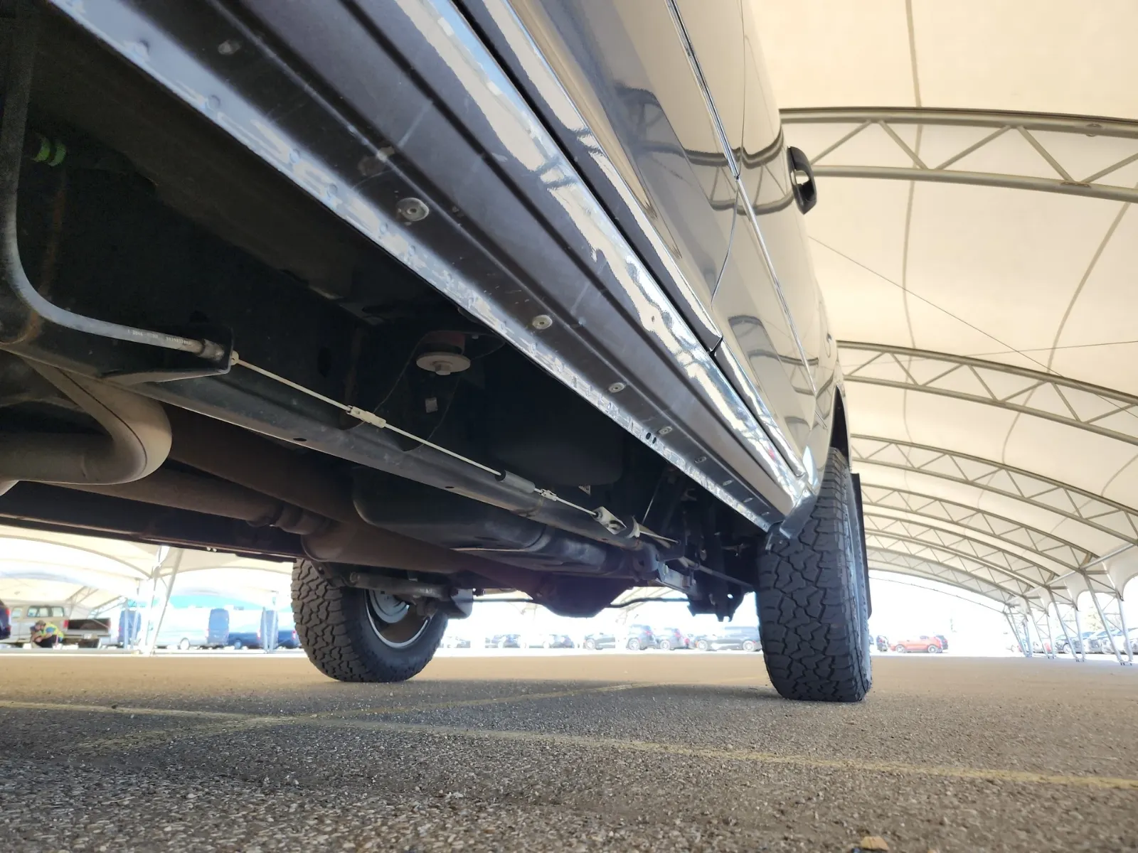 Undercarriage - Driver Photo