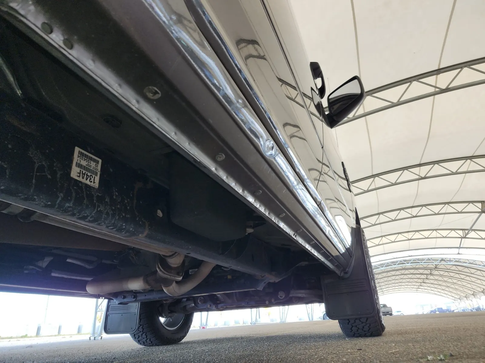 Undercarriage - Passenger Photo