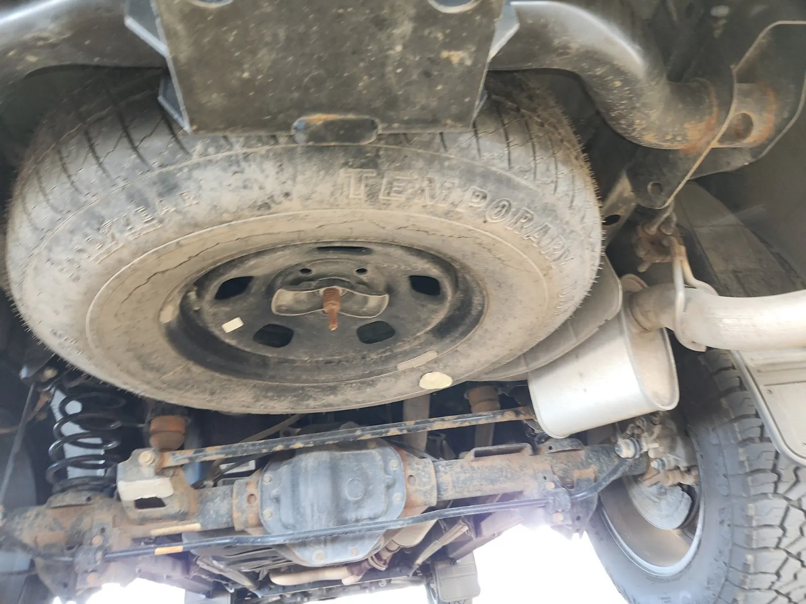 Spare Tire & Wheel Photo