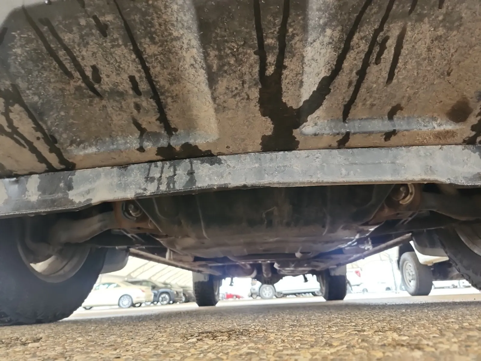 Undercarriage - Front Photo