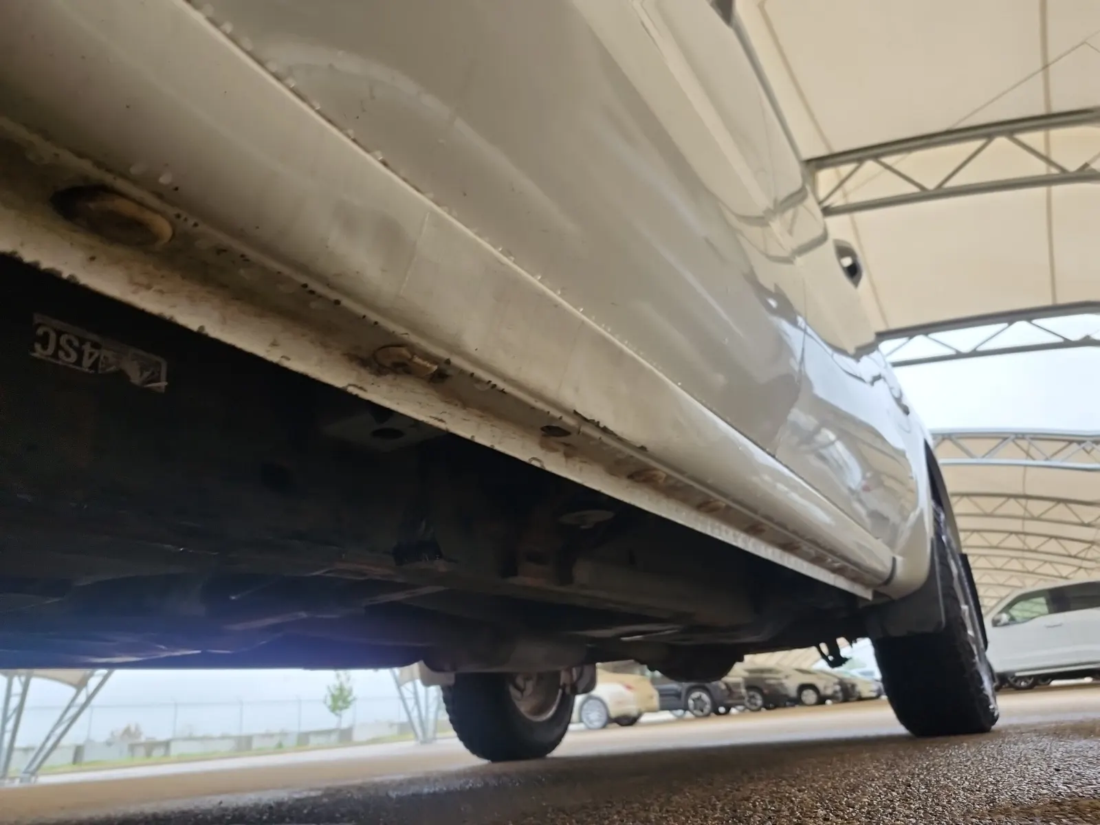 Undercarriage - Driver Photo