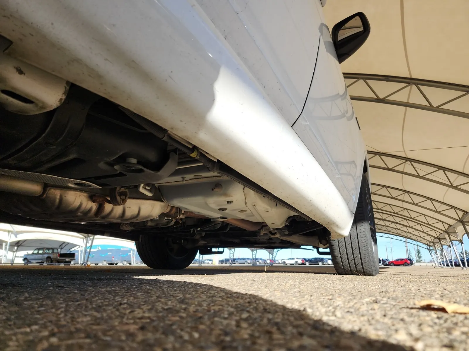 Undercarriage - Passenger Photo
