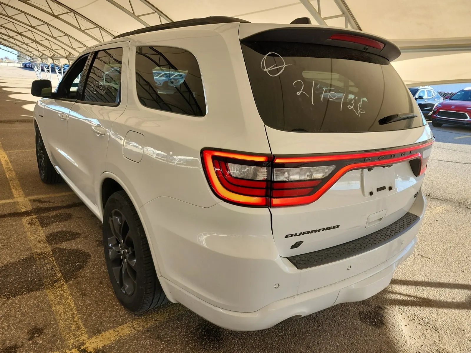 Driver Rear 3/4 Photo