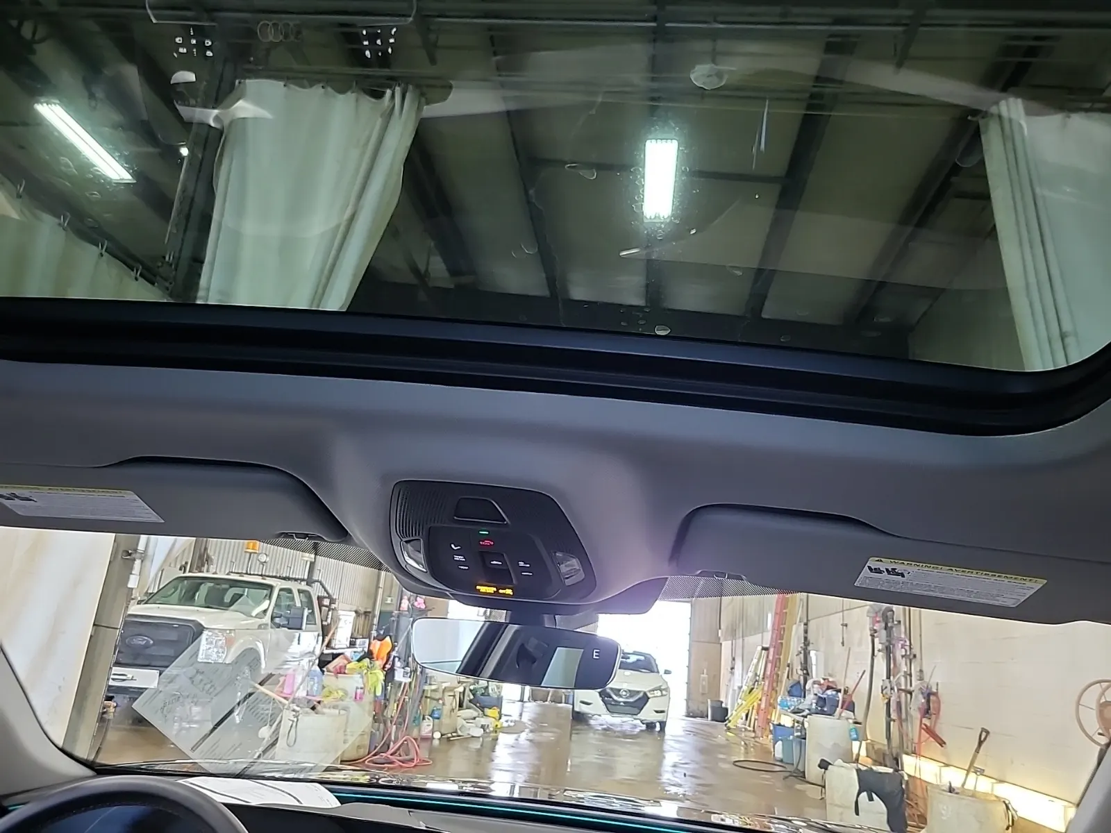 Interior Roof Photo