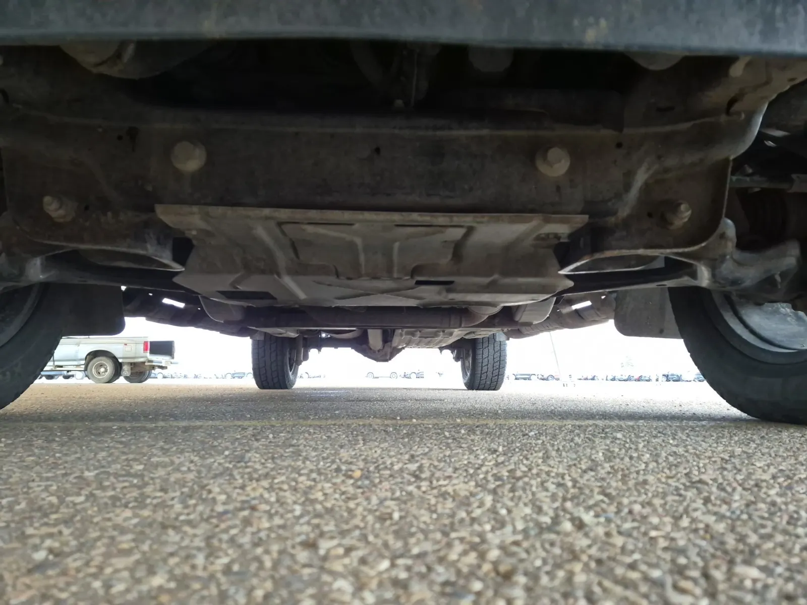 Undercarriage - Front Photo