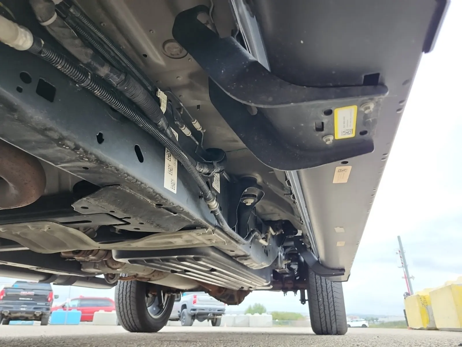 Undercarriage - Driver Photo