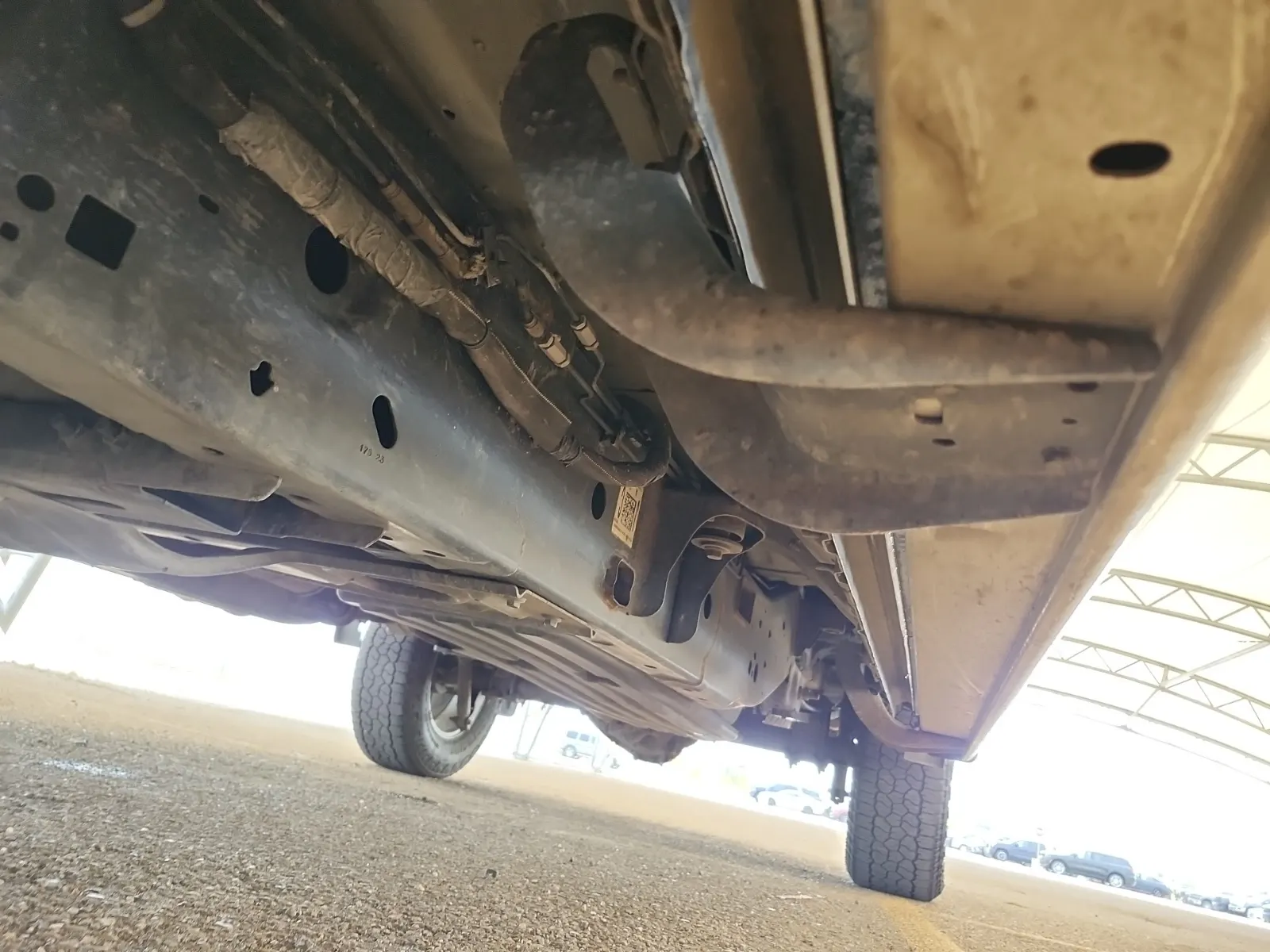 Undercarriage - Driver Photo