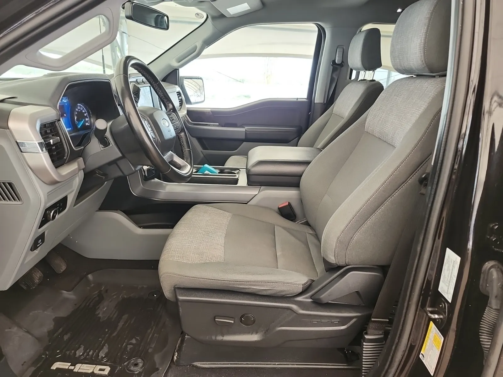 Front Interior Photo
