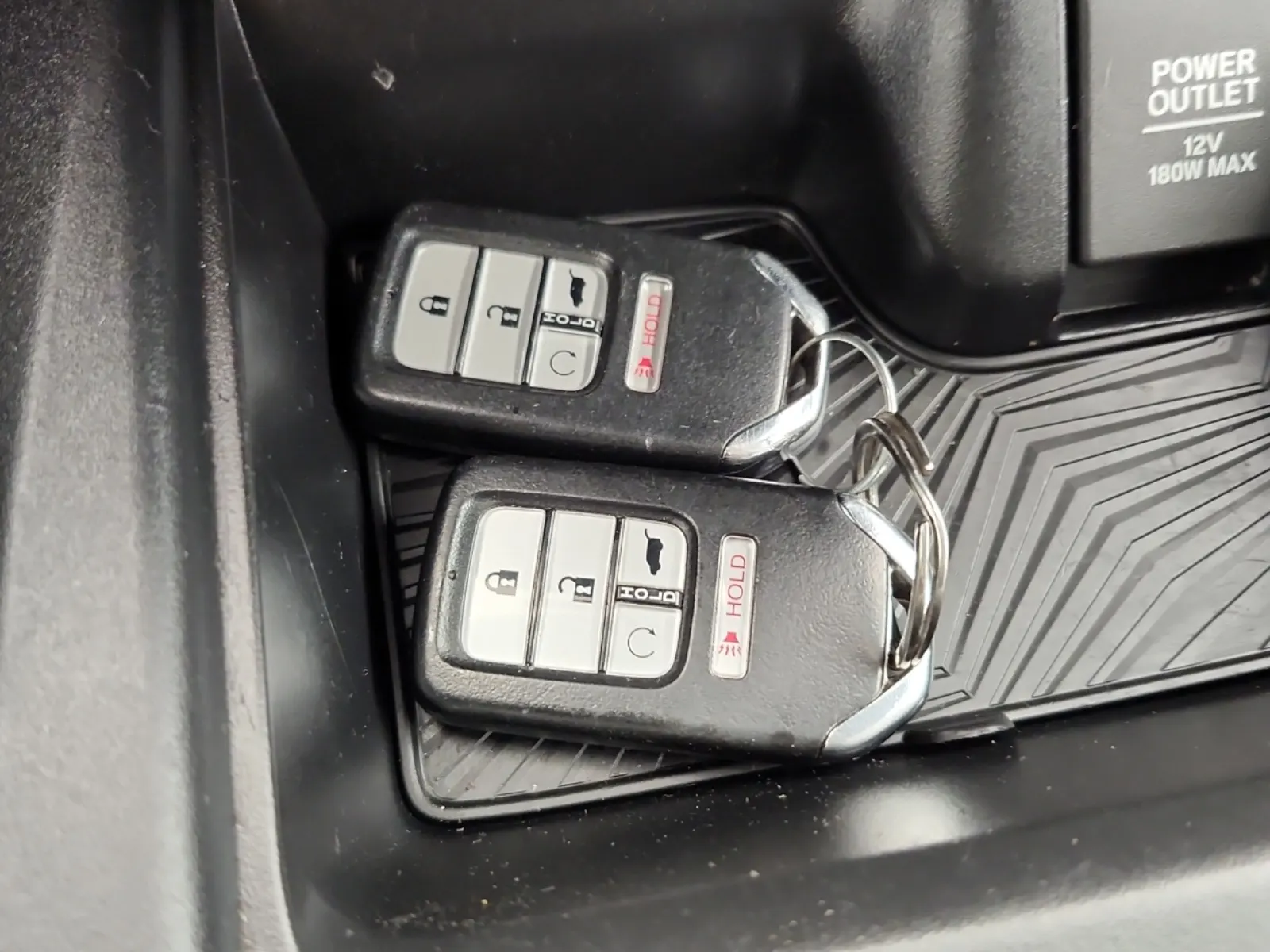 Keys/Fobs/Manual Photo