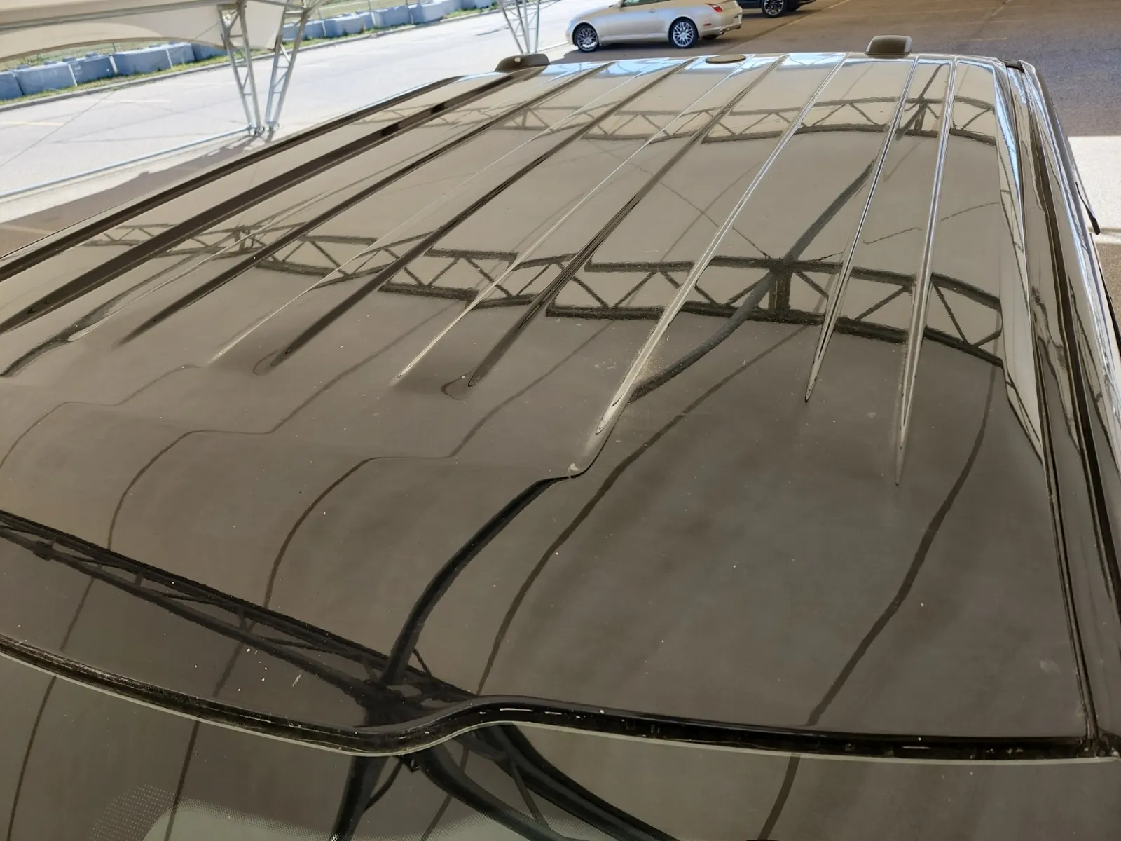 Exterior Roof Photo