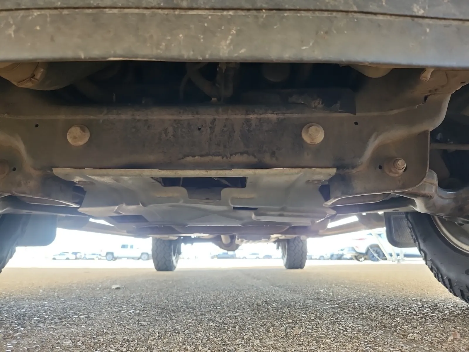 Undercarriage - Front Photo