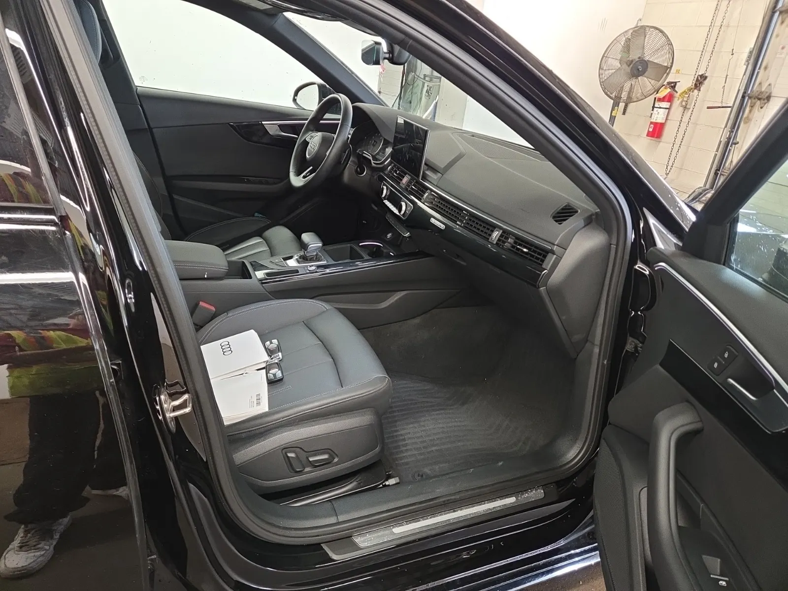 Right Side Interior Photo