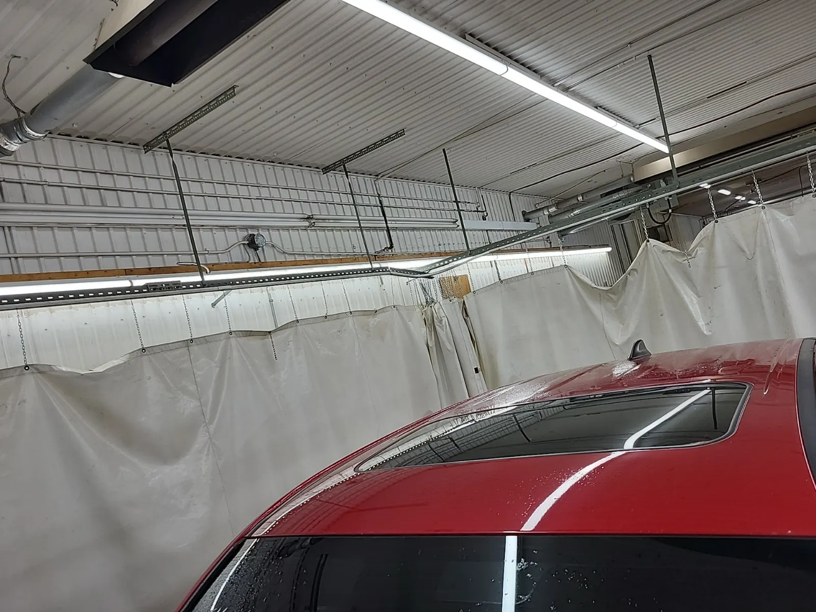 Exterior Roof Photo