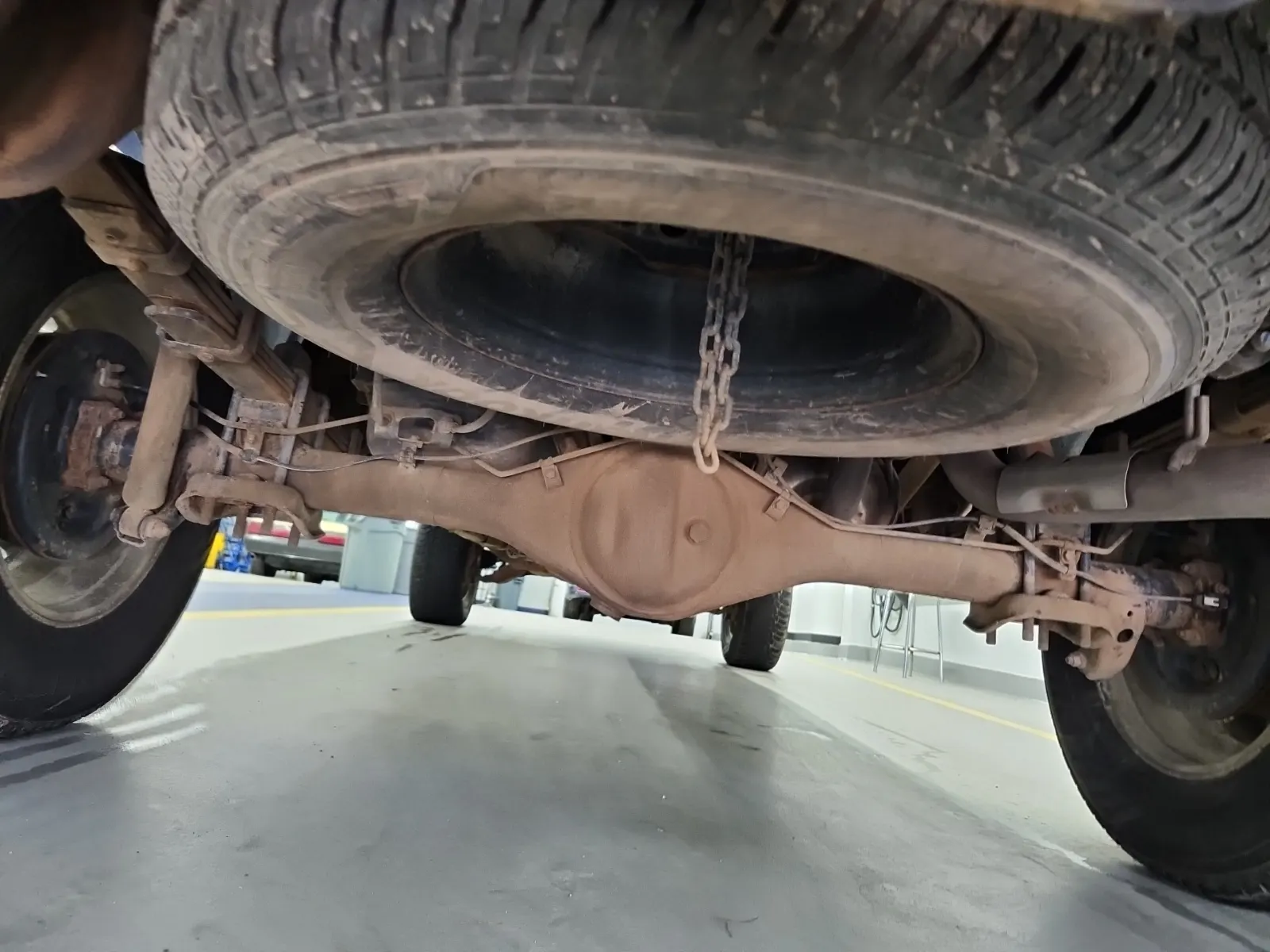 Spare Tire & Wheel Photo
