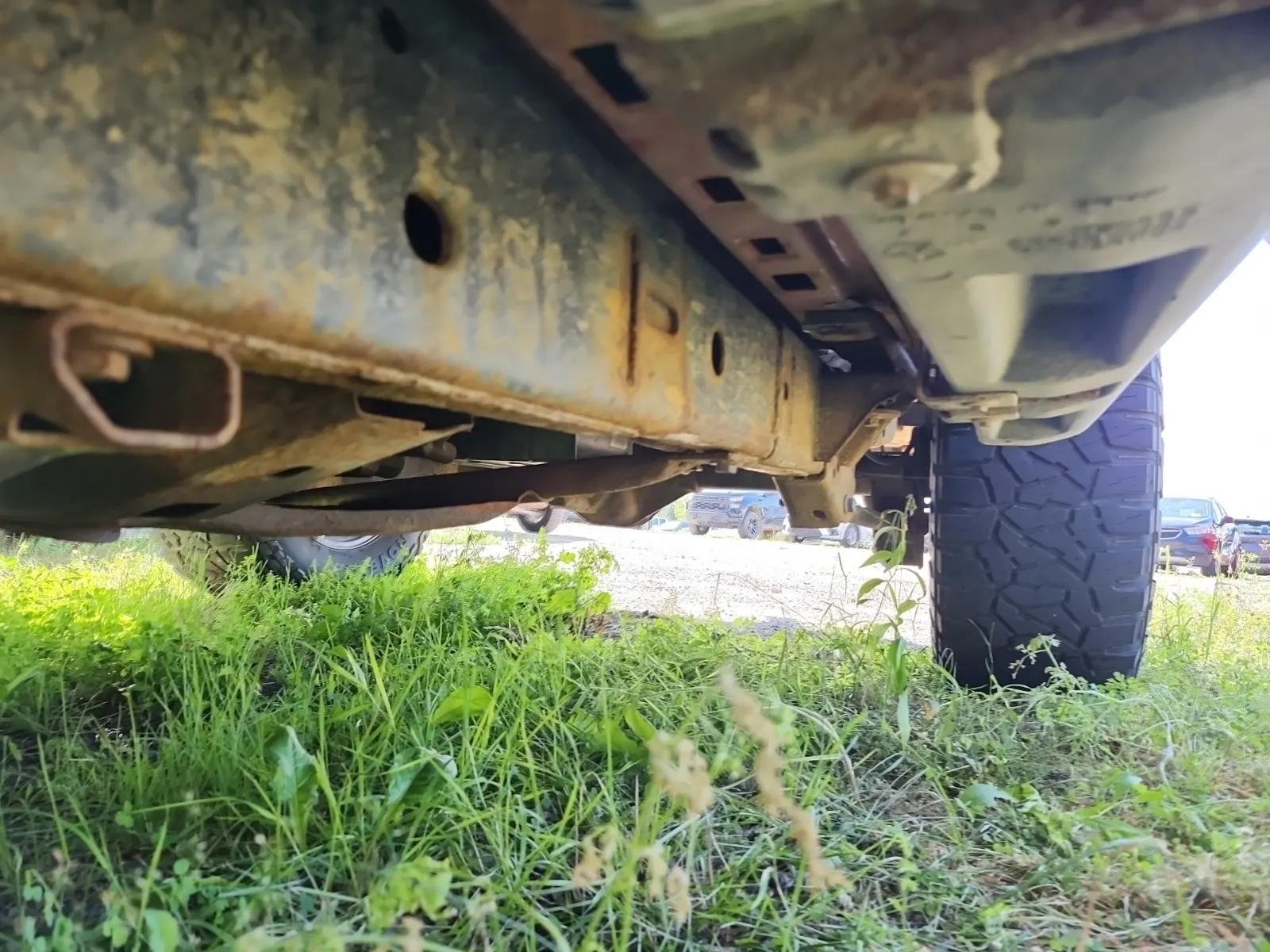 Undercarriage - Driver Photo