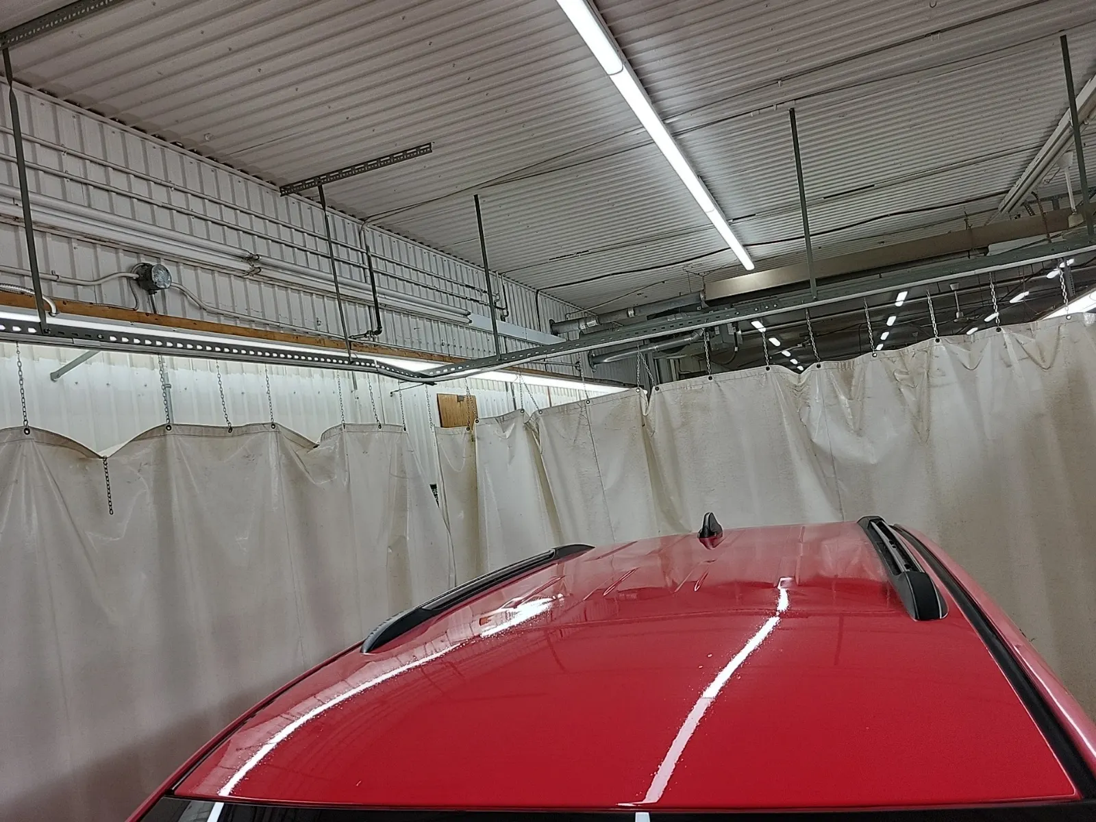 Exterior Roof Photo