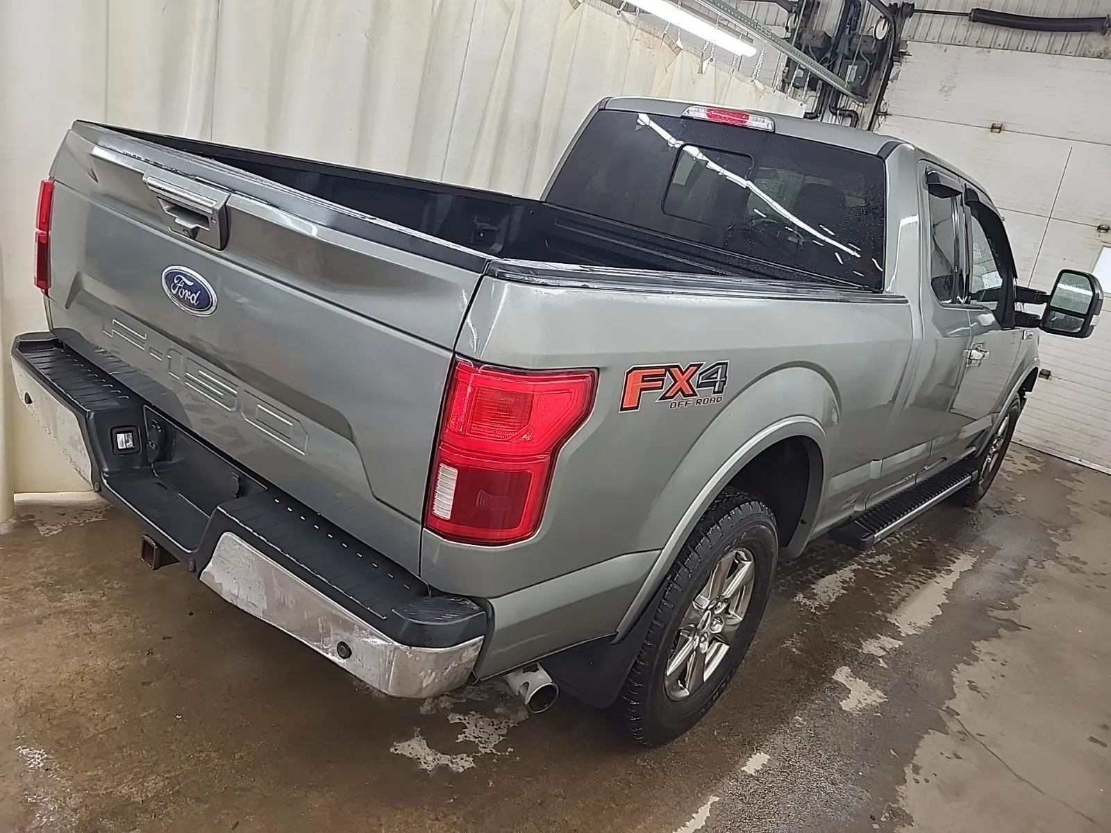 Passenger Rear 3/4 Photo