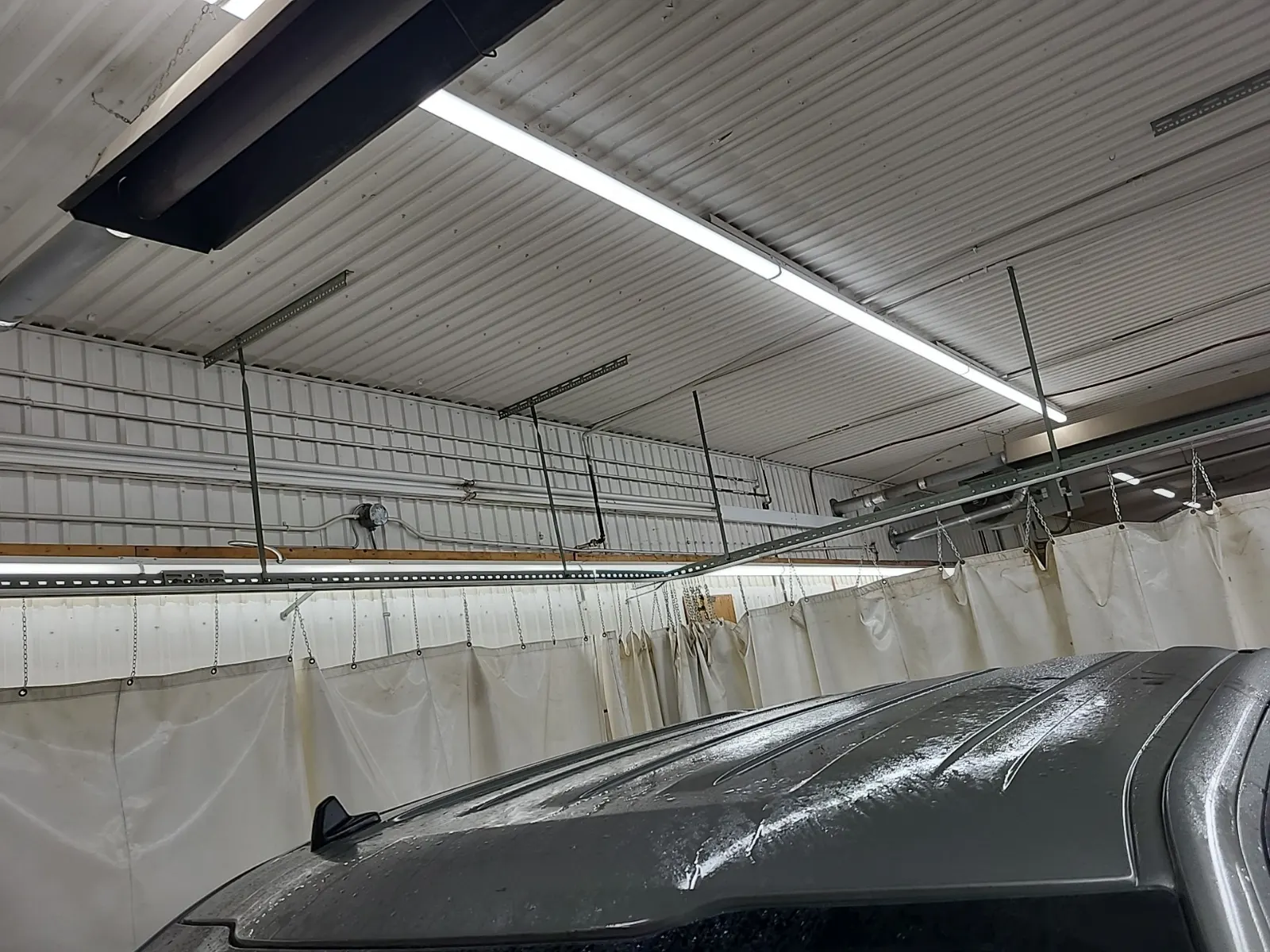 Exterior Roof Photo