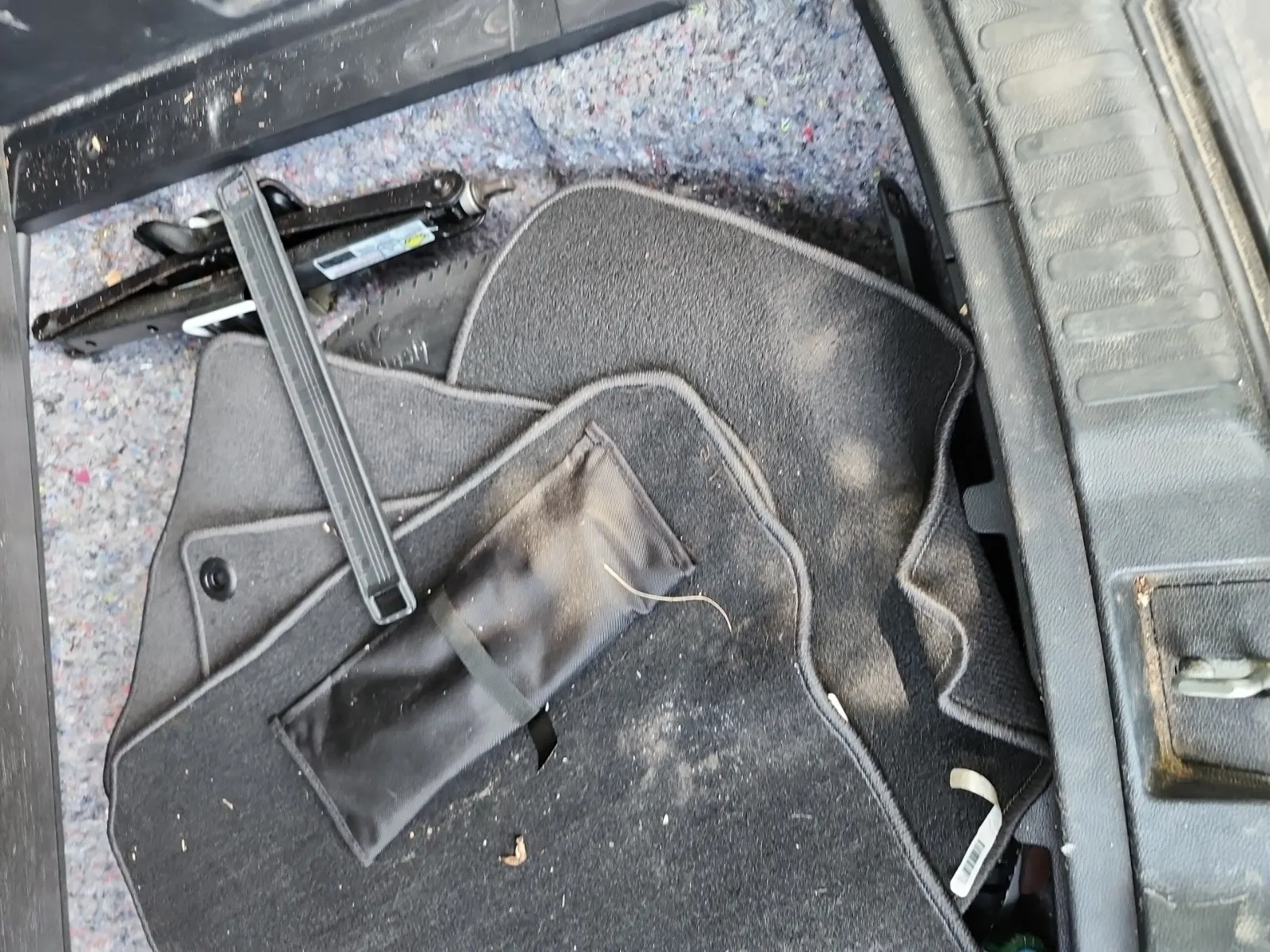 Spare Tire & Wheel Photo