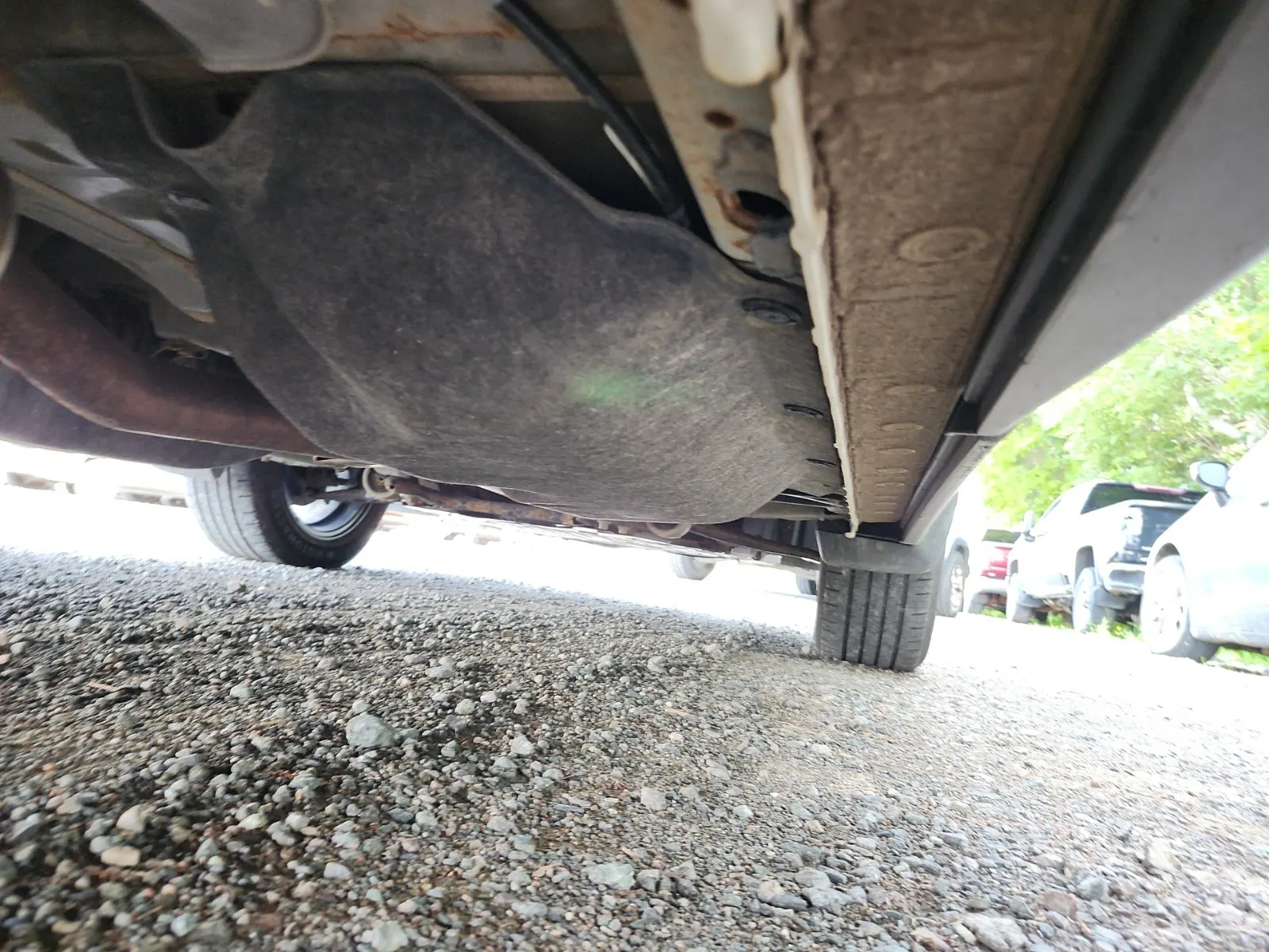 Undercarriage - Passenger Photo