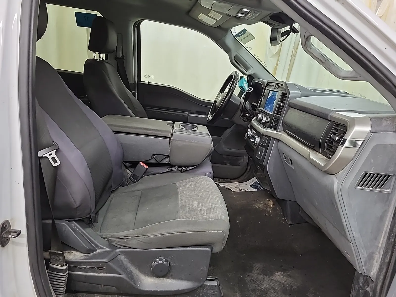 Right Side Interior Photo