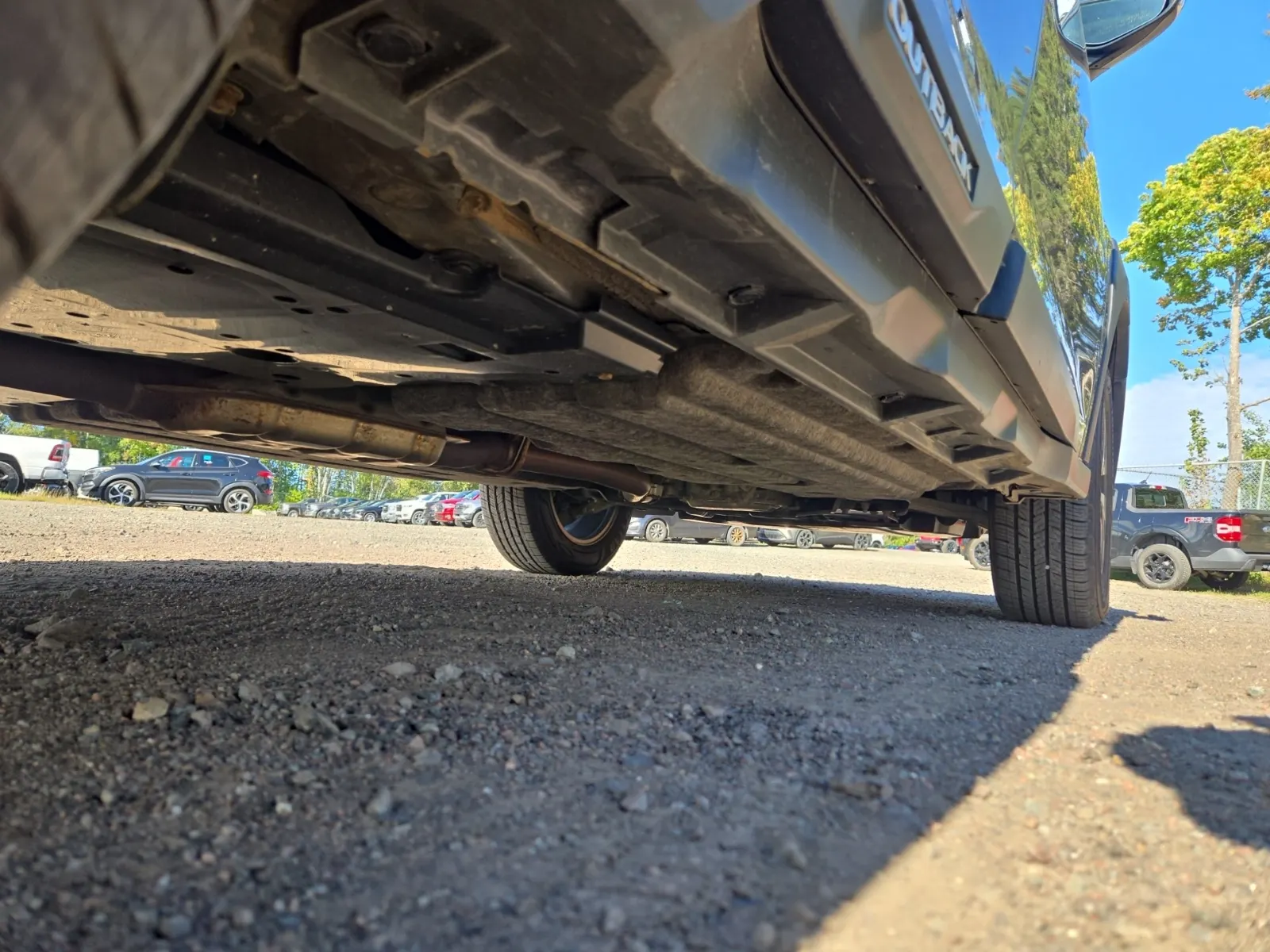 Undercarriage - Passenger Photo