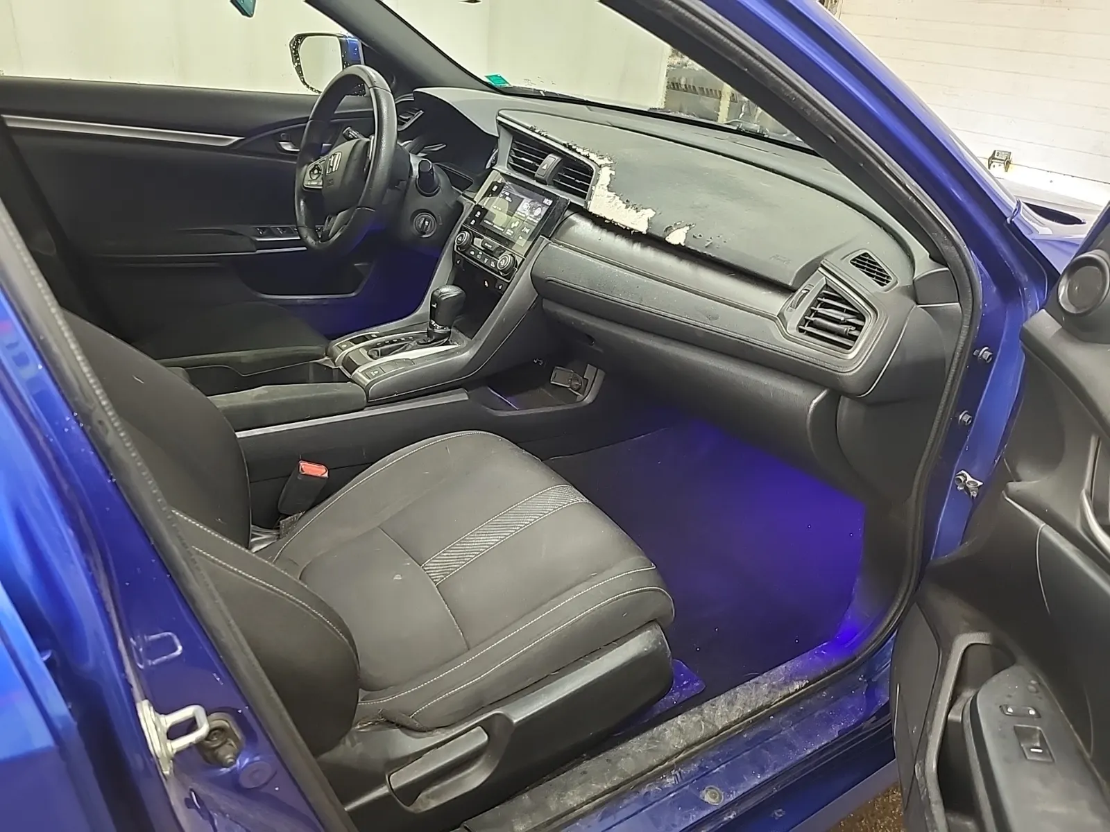 Right Side Interior Photo