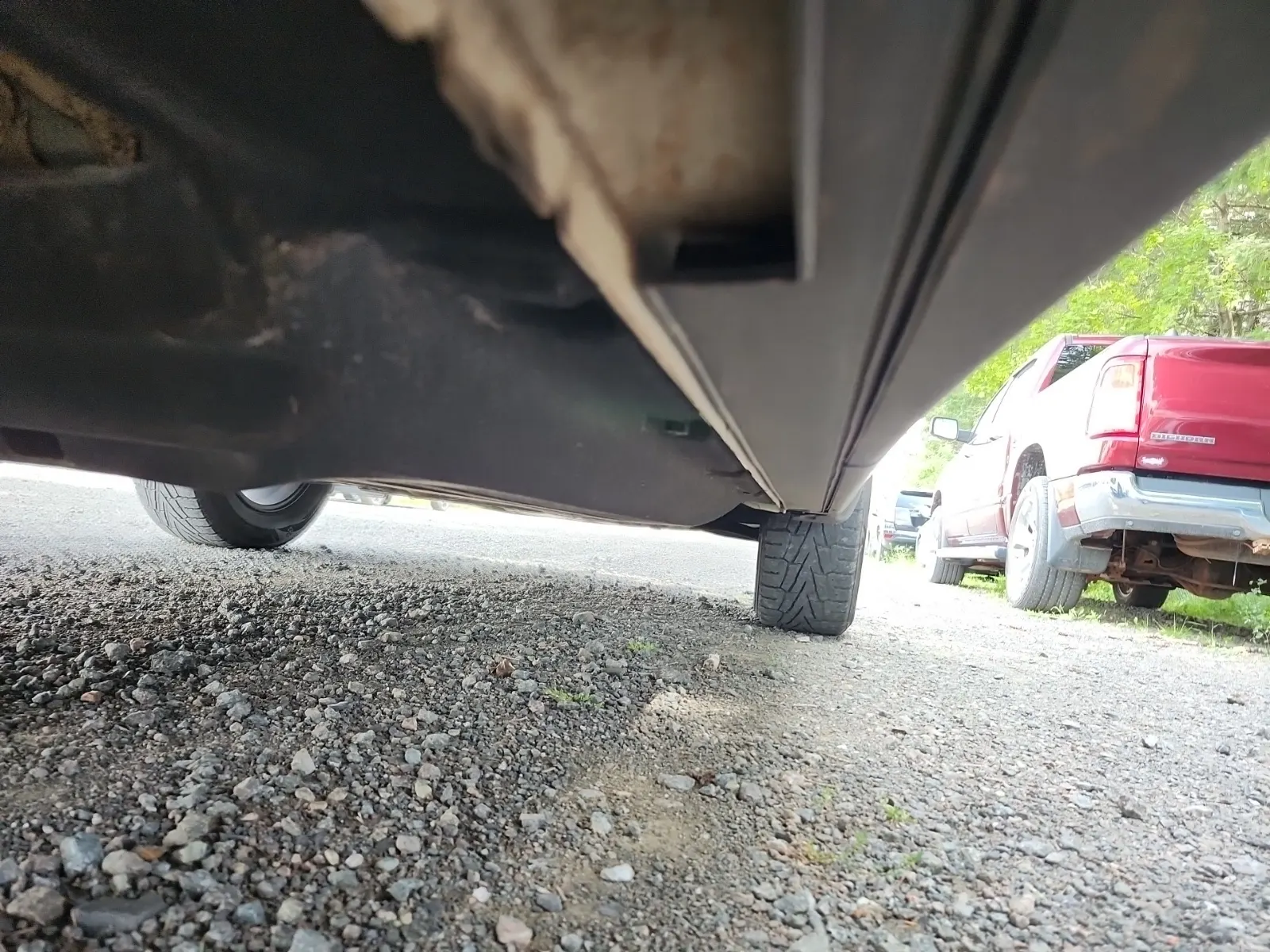 Undercarriage - Passenger Photo