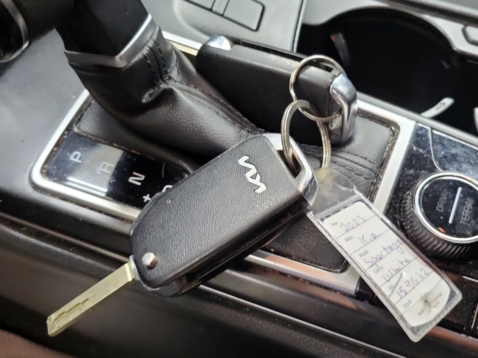 Keys/Fobs/Manual Photo