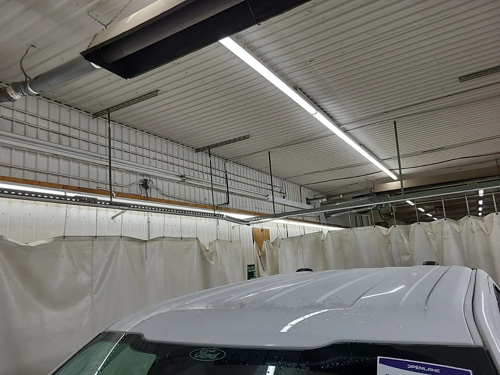 Exterior Roof Photo